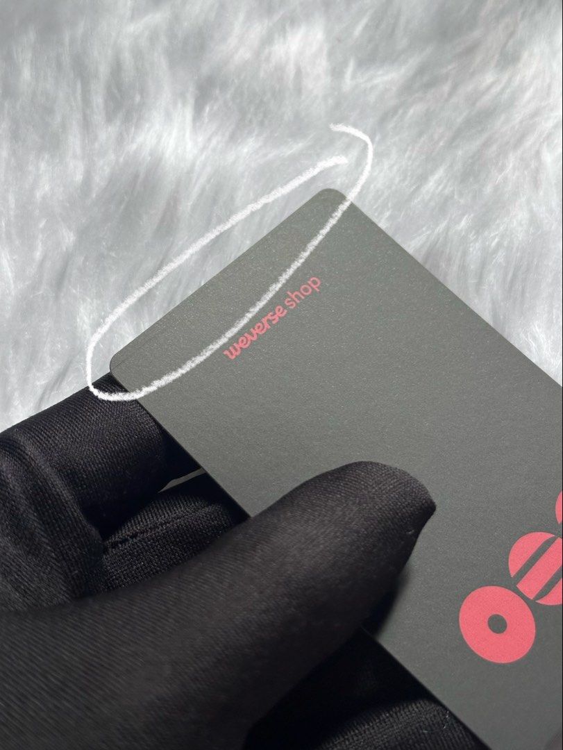 jungkook arirang goyang ld pc (Category: K-Wave Merchandise) located in Bacoor. Submitted by lain33x (Listing ID 1470502946, Image 2). Description: ❌lower offers on hand. w light skid mark on back part (see 2nd photo) payo + pf 20 + sf jnt mwf.