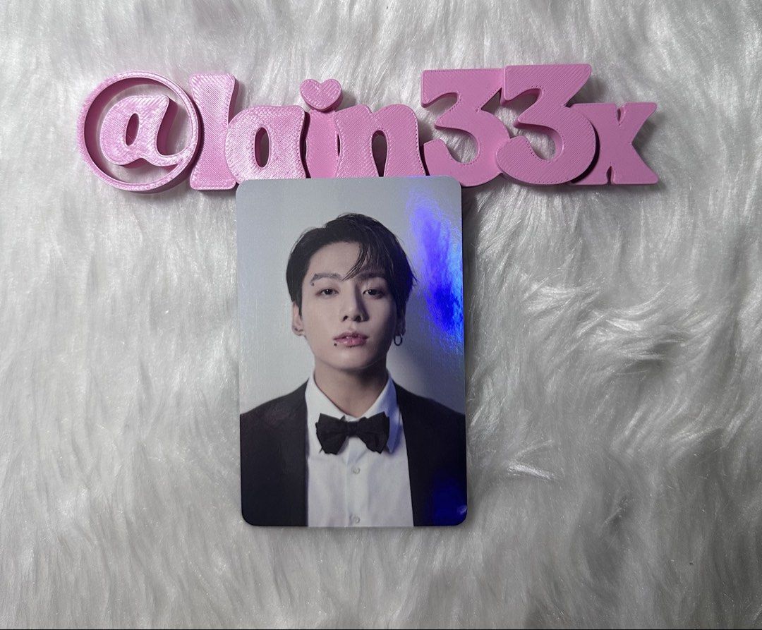 jungkook tfc holo pc (Category: K-Wave Merchandise) located in Bacoor. Submitted by lain33x (Listing ID 1470528480, Image 1). Description: ❌lower offers on hand 9/10 condi payo + pf 20 + sf jnt mwf.
