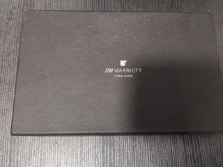 （分類：）位於 。 由 hkperson1628 提交（商品編號 1470451527，圖片 1）。簡介： 。