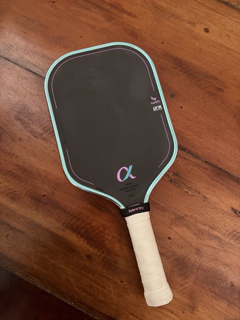 Kamito Alpha-X Blue Pink (Category: Racket and Ball Sports) located in Manila. Submitted by chnlcmp (Listing ID 1470397075, Image 1). Description: rfs: will upgrade No leather case issues: - light paint chips near the throat - scartches on the upper edge pm for more info.