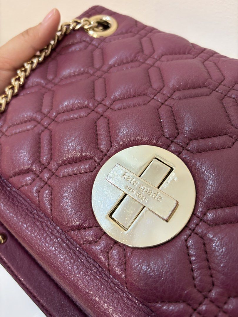Kate Spade Burgundy Flap (Category: Luxury Bags & Wallets) located in Manila. Submitted by lucky.macherie (Listing ID 1470443754, Image 3). Description: Guaranteed authentic Very good condition Only issue is yung mga tarnishing and gasgas sa hardware. Yung leather sobrang soft and vibrant Chain maganda pa Can be worn shoulder bag or crossbody With generic dust bag and original KS paper bag.