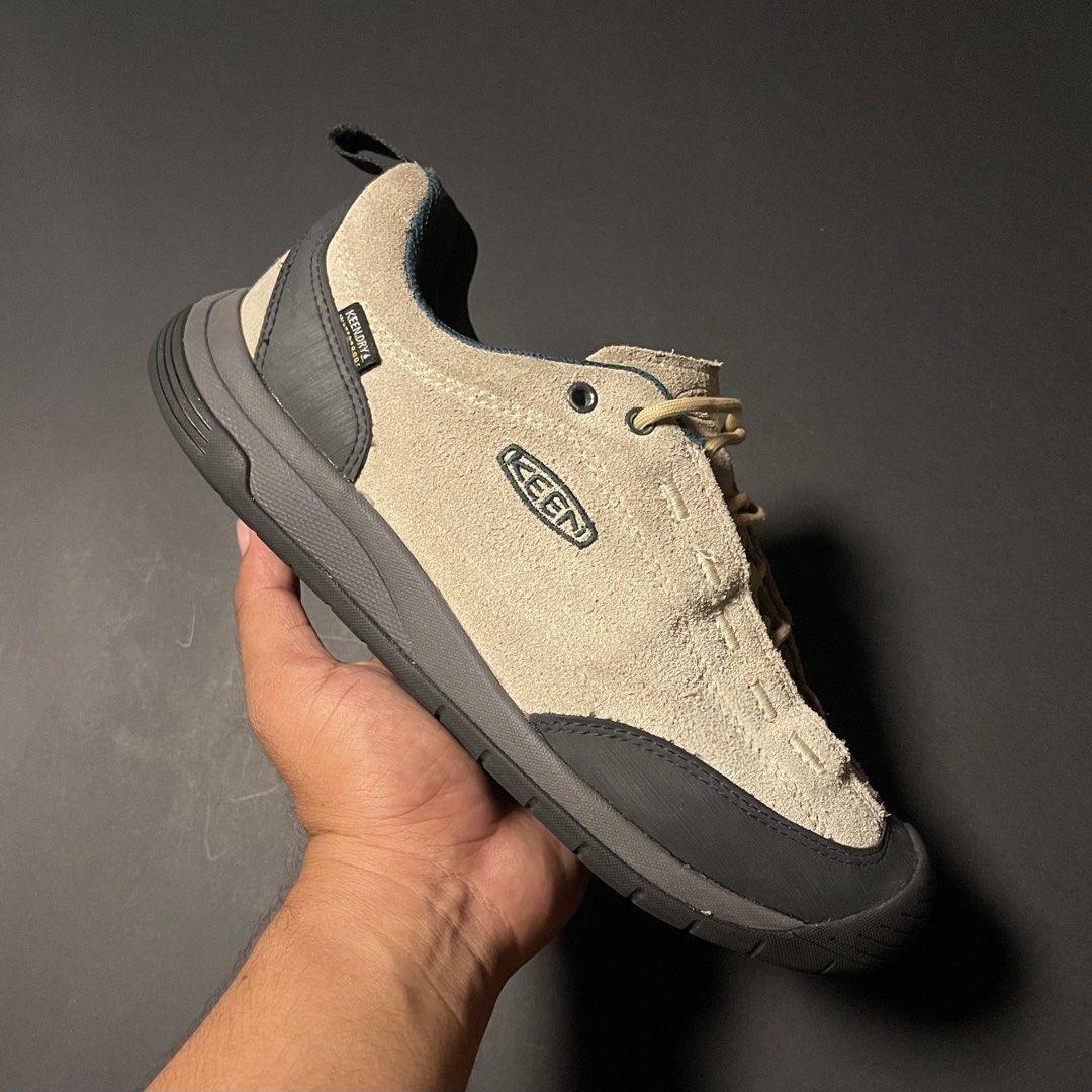 Keen Jasper 2 WP Safari (Category: Hiking & Camping) located in Manila. Submitted by sole_origin (Listing ID 1470383255, Image 1). Description: FOR SALE Keen Jasper 2 WP Safari Size: 8mens / 26cm Slightly used, excellent condition ₱2,450 only Shipping via LBC / J&T / Lalamove 📍BGC, Taguig.