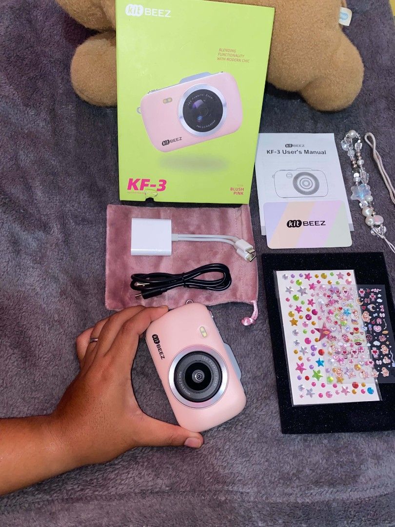 KF-3 KitBeez (Category: Cameras) located in Manila. Submitted by king_asher (Listing ID 1470350537, Image 3). Description: - May Battery na din sya nasa loob na Ng Camera - Isang Beses lang na Gamit Kumpleto pa Box and Accessories. - May Kasama na Din Camera Storage Card Reader ..