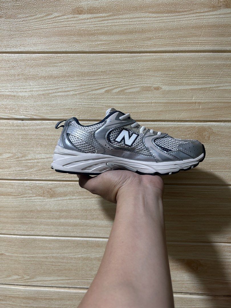 Kid's NB 530 "Silver Metallic" (Category: Babies & Kids Fashion) located in Butuan. Submitted by selected.kicks (Listing ID 1470390882, Image 3). Description: NB 530 "Silver Metallic" Size 2 | 33.5 | 20 cm - used pair, no box. - authentic 💯 - excellent condition.
