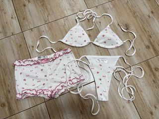 (Category: ) located in . Submitted by rhi.preloved (Listing ID 1470382891, Image 1). Description: .