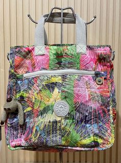 (Category: ) located in . Submitted by thethriftcity2024 (Listing ID 1470557275, Image 1). Description: .