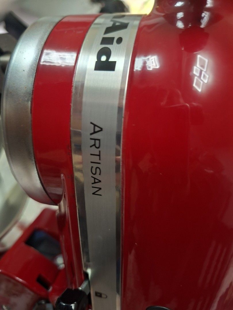 KitchenAid Artisan Stand Mixer Red Made In USA (Category: Hand & Stand Mixers) located in Taguig. Submitted by gongolly2007 (Listing ID 1470498657, Image 3). Description: - Authentic KitchenAid Artisan Stand Mixer in Classic Red (Made in USA) - Heavy-duty performance for all your baking and mixing needs display - Convenient tilt-head design for easy bowl access - Includes stainless steel bowl with a comfortable handle - Attachments included: Wire