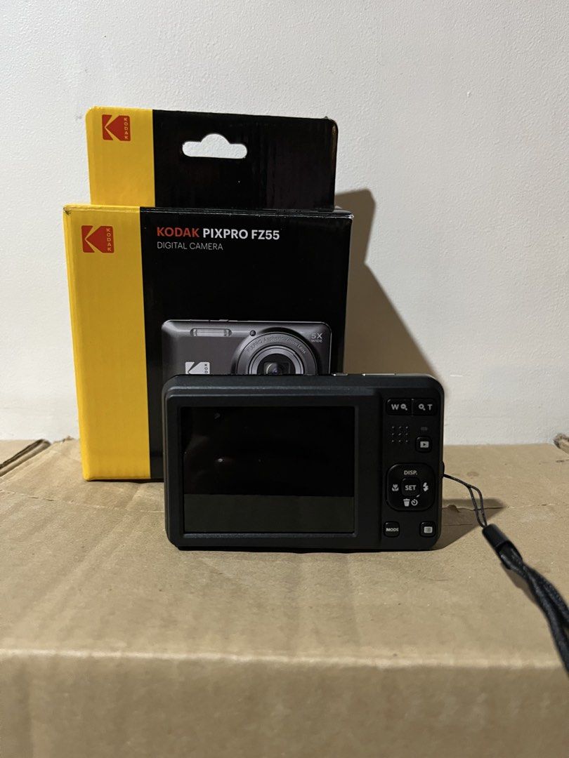 Kodak Pixpro Fz55 (Category: Cameras) located in Manila. Submitted by workchatd15681 (Listing ID 1470479711, Image 2). Description: Bought in October 2025 then used only once for a beach trip. Comes with free memory card. RFS: Got my dream camera a week later.