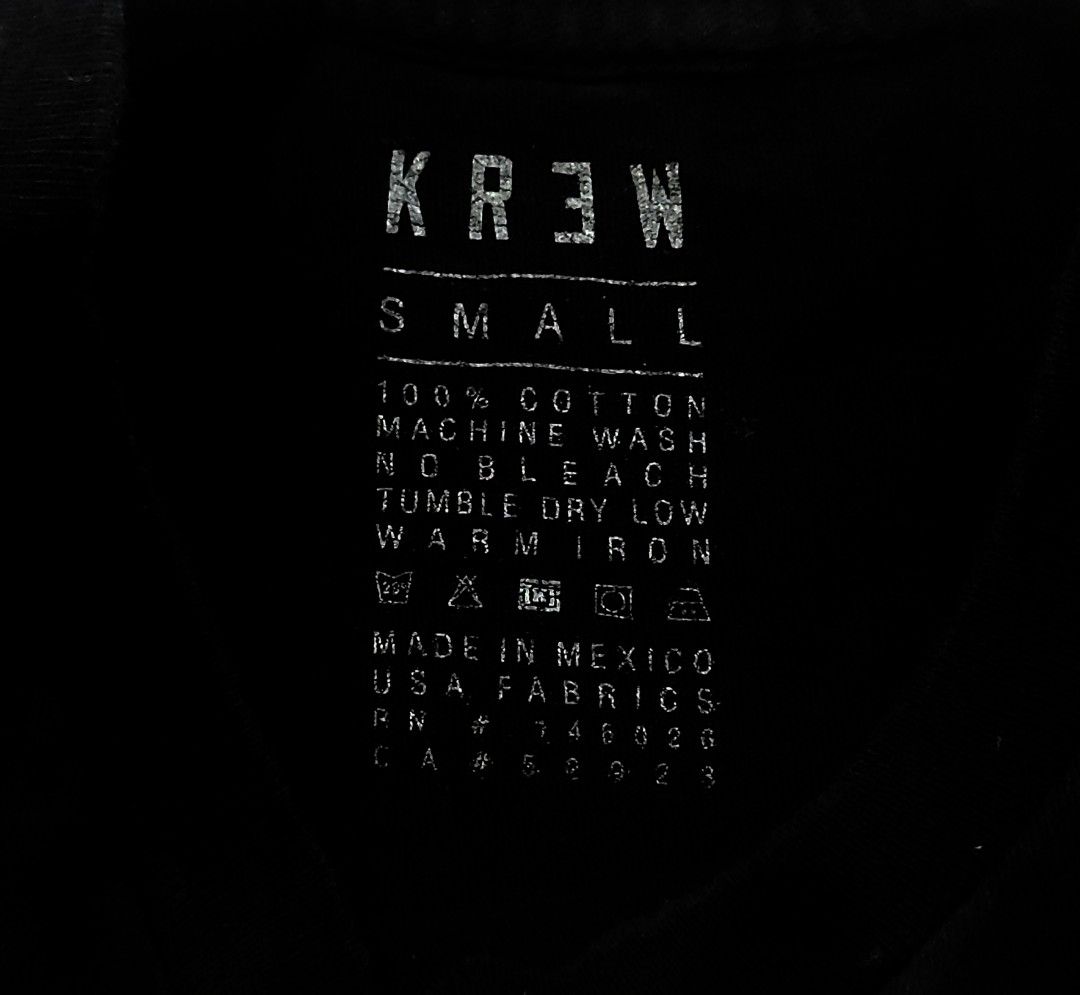 KREW Graphic T-Shirt Black Small (Category: Tshirts & Polo Shirts ) located in Cebu City. Submitted by thrifthuntsph (Listing ID 1470554571, Image 3). Description: color rate: 9/10.