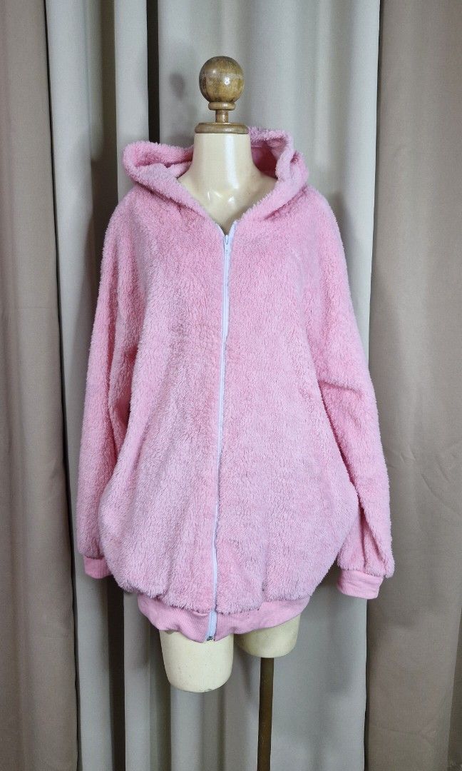 L: Hoody Jacket (Category: Coats, Jackets and Outerwear) located in Calabanga. Submitted by deniseallyson (Listing ID 1470464099, Image 1). Description: .