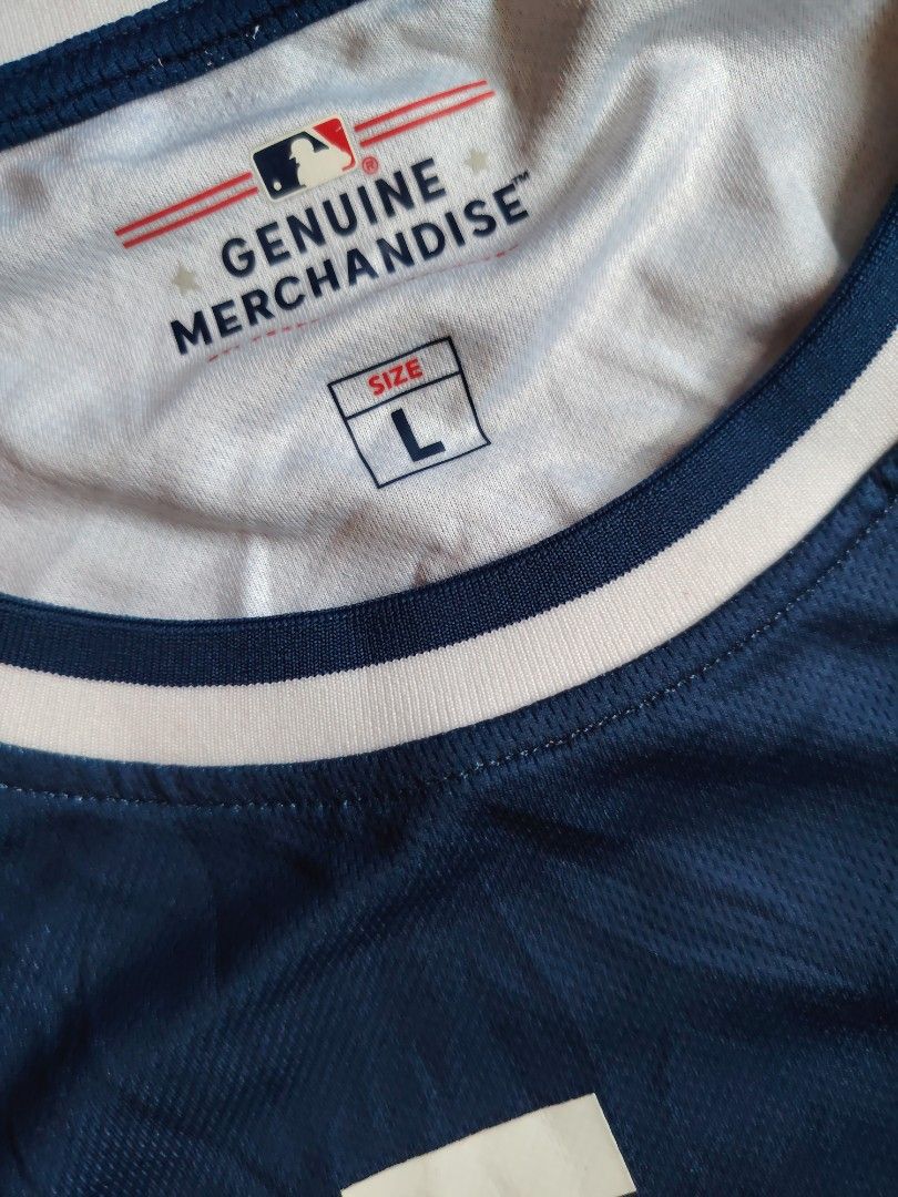LA DODGERS JERSEY (Category: Activewear) located in Marikina City. Submitted by kingdrel (Listing ID 1470370131, Image 3). Description: LA DODGERS JERSEY W 22.5 L 29 VERYGOOD CONDITION NO ISSUE COLORATE 9.5-10.