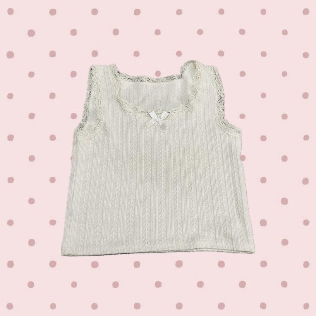 Lace Knit Top (Category: Sleeveless) located in Bacoor. Submitted by s4dee (Listing ID 1470543053, Image 1). Description: size: xs - s .
