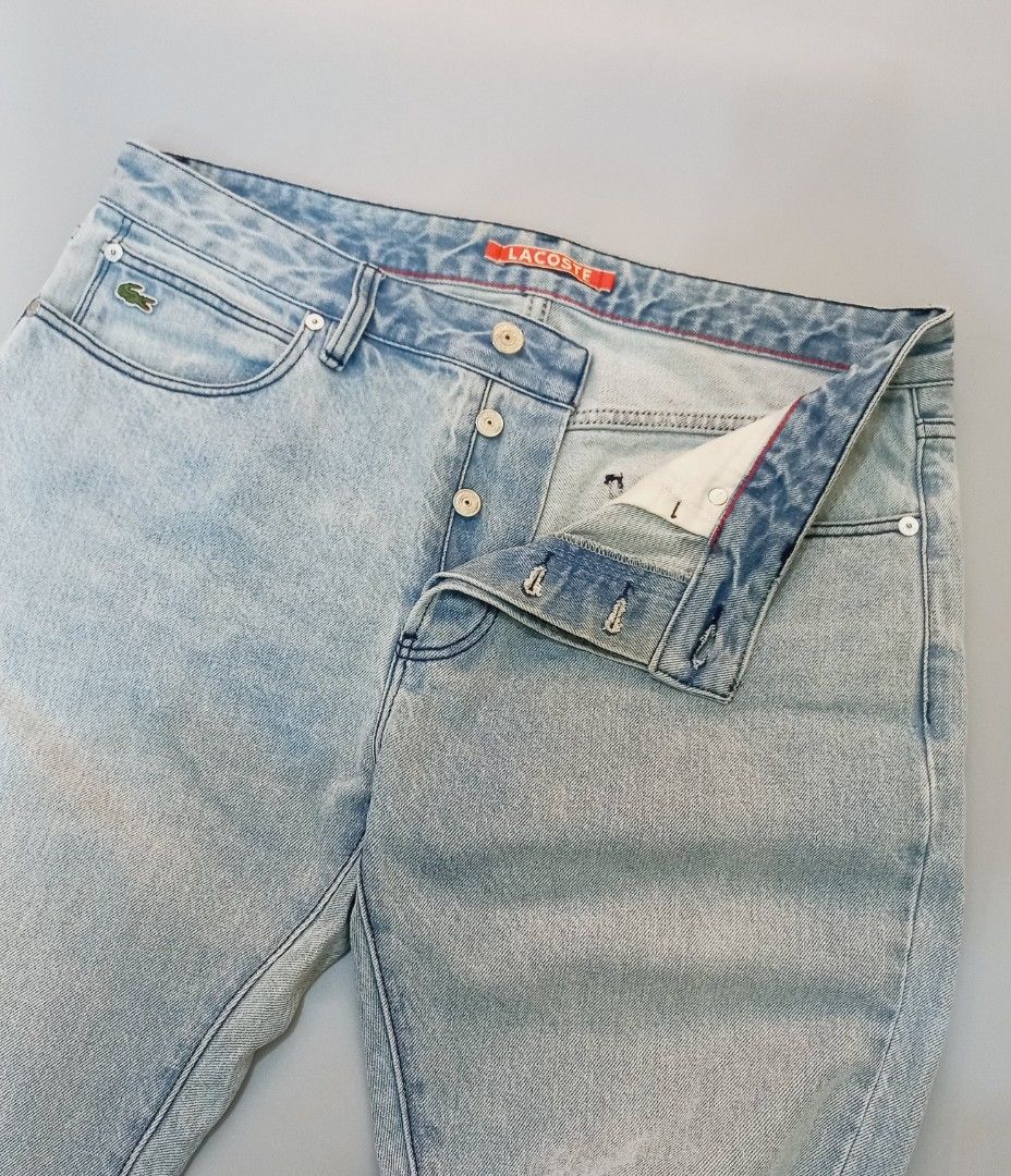 Lacoste Live Light Blue Denim Jeans (Category: Jeans) located in Cebu City. Submitted by MrLiks_123 (Listing ID 1470352281, Image 2). Description: Lacoste L!ve button fly light-wash slim-fit denim jeans Size 32 on tag Size 34 actual size Length 40½ Hem 6 Used, in great perfect quality condition Well-Maintained Cebu location Price : 2k only Dm🙇.
