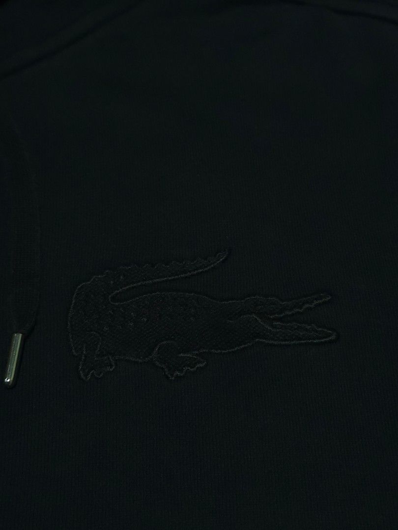Lacoste Monotone Big Logo (Category: Hoodies) located in Abulug. Submitted by humanwhosellthings (Listing ID 1470485306, Image 3). Description: LACOSTE MONOTONE BIG LOGO HOODIE ✅️Size: Medium - Large ✅️Dimes: 21W x 26L ✅Condition: Excellent ✅Issue: None ✅Color Rate: 9.8/10.