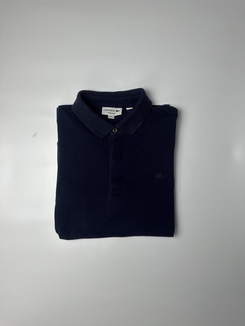 Lacoste Monotone Regular Fit (Category: Activewear) located in Bacolod City. Submitted by 2k.archives (Listing ID 1470424461, Image 1). Description: Likenew Authentic 20 inches Width 26 inches Length Small on Tag .