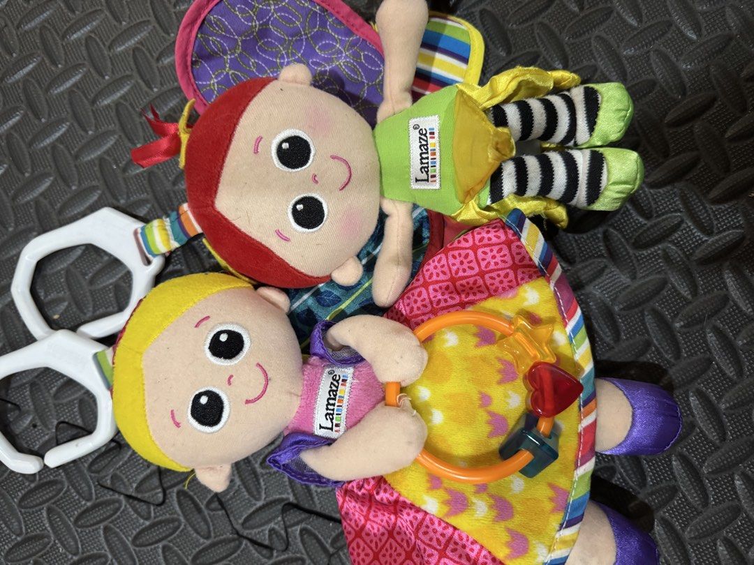 Lamaze stroller and bed toy bundle (Category: Infant Playtime) located in Quezon City. Submitted by tinportia (Listing ID 1470485625, Image 1). Description: .
