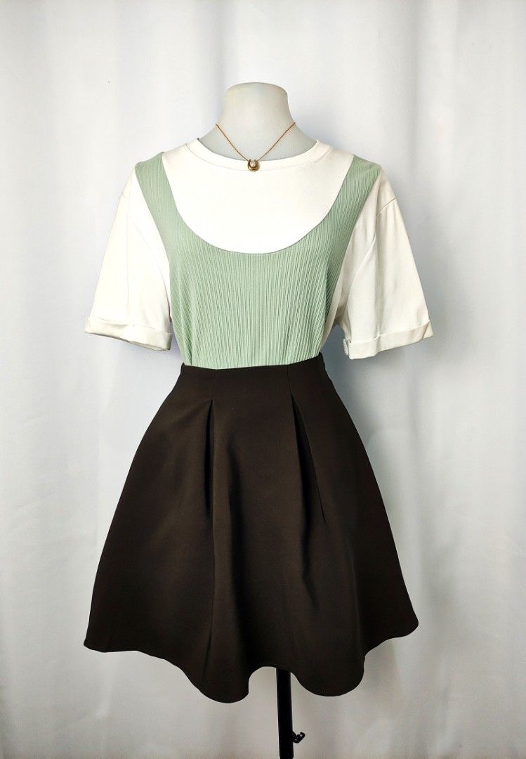 Large Korean Style Blouse Shirt Top (Category: Blouses) located in Caloocan City. Submitted by happystar.e0dc1b (Listing ID 1470484904, Image 2). Description: ⚠️PLEASE CLICK THE IMAGE TO SEE THE SIZE⚠️ FB PAGE: IPPEUNI AGASSI Location: Caloocan City ❌ No haggling ❌ No when worn ❌ No "more pics" ❌ No flaws, unless stated ❌ Request for specific measurements of neck, arm, shoulder etc will not be entertained.