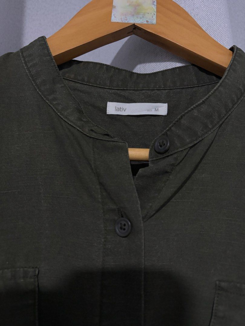 LATIV LINEN BLEND OLIVE SKIPPER BUTTON DOWN (Category: Blouses) located in Iloilo. Submitted by thethriftopia (Listing ID 1470451744, Image 2). Description: SIZE: M COLOR RATE: 10/9.5 DIMES: W24 x L28 Wash and Wear Rewash if necessary Color may vary due to lighting Color rate indicated on description Disclaimer: Manage your expectations since this is a pre-loved item. Thank you so much. MOP GCASH and Bank Transfer SHIP VIA JNT EXPRESS STRICTLY NO