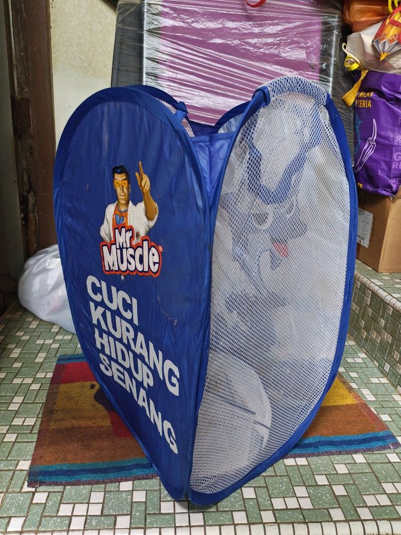 Laundry basket, Furniture & Home Living, Cleaning & Homecare Supplies ...