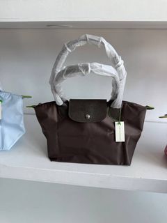 (Category: ) located in . Submitted by pinkykeenshop (Listing ID 1470405632, Image 1). Description: .