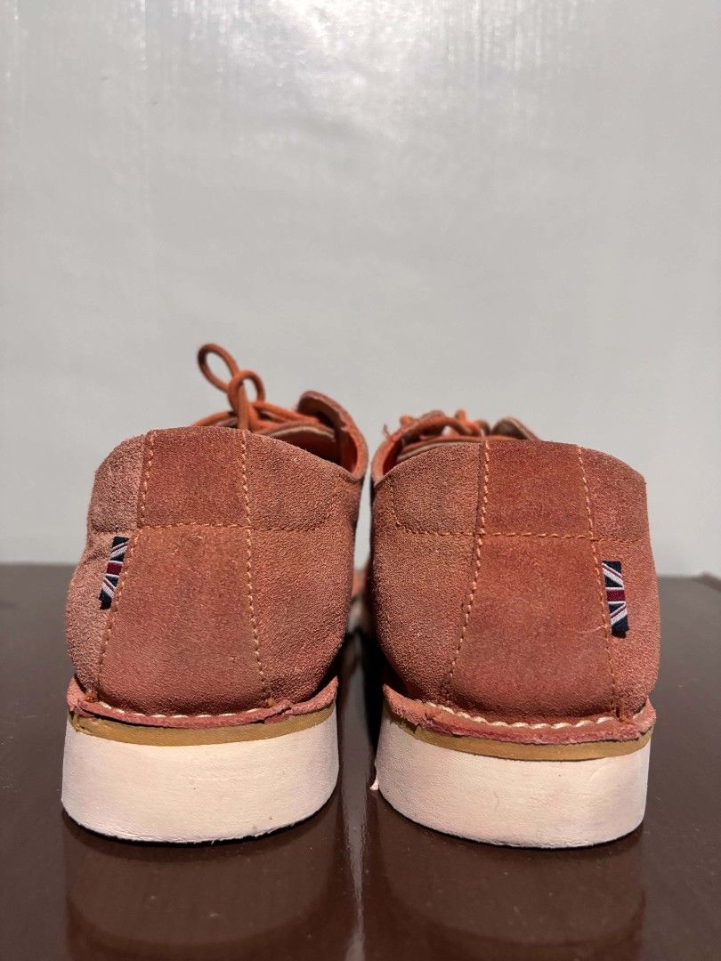 Lee cooper (Category: Casual Shoes) located in Subic. Submitted by buy_me773 (Listing ID 1470378401, Image 1). Description: hit me up, that is size 43 in euro. Thankss:).