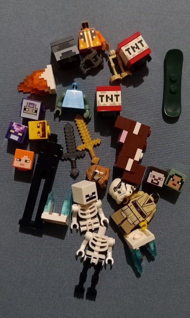 Lego minifigures+accessories (Category: Lego & Building Sets) located in Sorsogon. Submitted by divs4joy (Listing ID 1470433331, Image 3). Description: Lego minifigures+accessories 8585 all❌❌❌❌ 👉 48pcs minifigures 👉 as it is; WYSIWYG. 👉 see other photos for details..