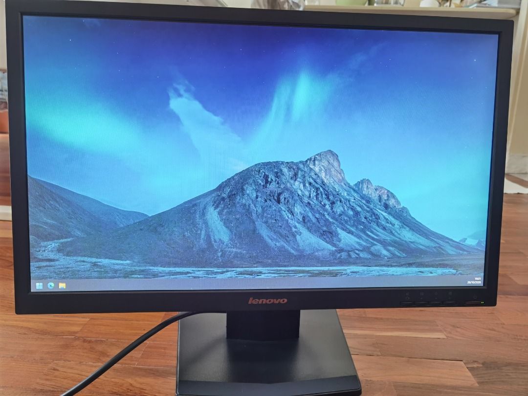 Lenovo LT2423wC 24-inch FHD LED Monitor, Computers & Tech, Parts ...