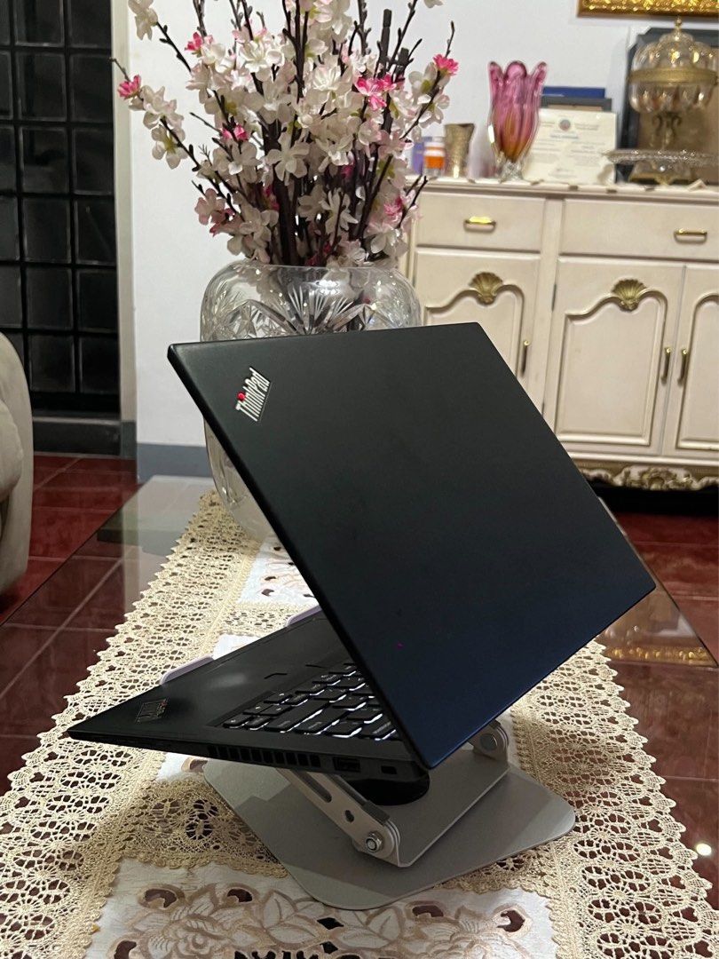 LENOVO THINKPAD X13 (Category: Laptops & Notebooks) located in Manila. Submitted by estillomopatricia (Listing ID 1470407429, Image 3). Description: 17,000 🔥🔥🔥 LENOVO THINKPAD X13 🟣: AMD Ryzen 5 PRO 4650U with Radeon Graphics (12 CPUs), ~2.1GHz 🟣8GB RAM (3200mhz DDR4) 🟣AMD RADEON GRAPHICS 2GB 🟣512 SSD (Upgradable) 🟣14-inch (1920×1080) IPS-level display, 60Hz, anti-glare 🟣TOUCHSCREEN 🟣Windows 11 Pro 64-Bit Inclusion Unit , Original Charg