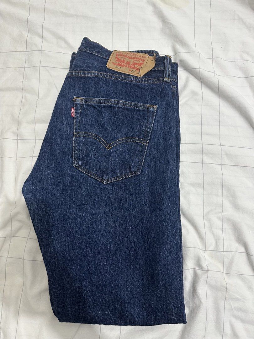 Levis 501 (32) (Category: Jeans) located in Lucena. Submitted by deklutter (Listing ID 1470543499, Image 2). Description: Levis 501 L: 41 W: 32 💯 good condition 🚢Freeship via j&t Padala galing Canada .