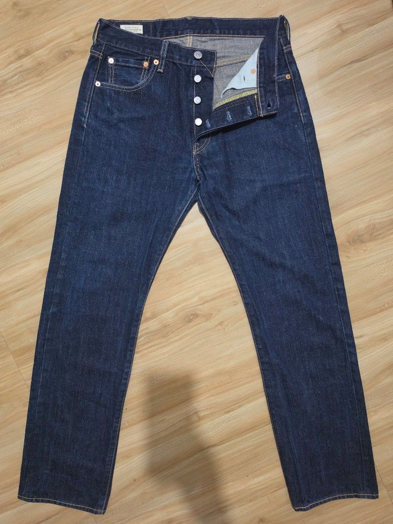 Levis 501 Premium Leather patch (Category: Jeans) located in Manila. Submitted by vtgmdn (Listing ID 1470471316, Image 3). Description: Levis 501 Premium Leather patch 1950 PHP + SF ACTUAL Dimension ➡️ 29 to 30 inches OUTSEAM ➡️ 39.5 inches HEM. ➡️ 7.3 inches ‼️ No COP ‼️ No COD ‼️ No Bugos Buyer Mode of payment ☑️ Payment first ✅ Gcash ✅ Landbank ✅ Unionbank ✅ Palawan.