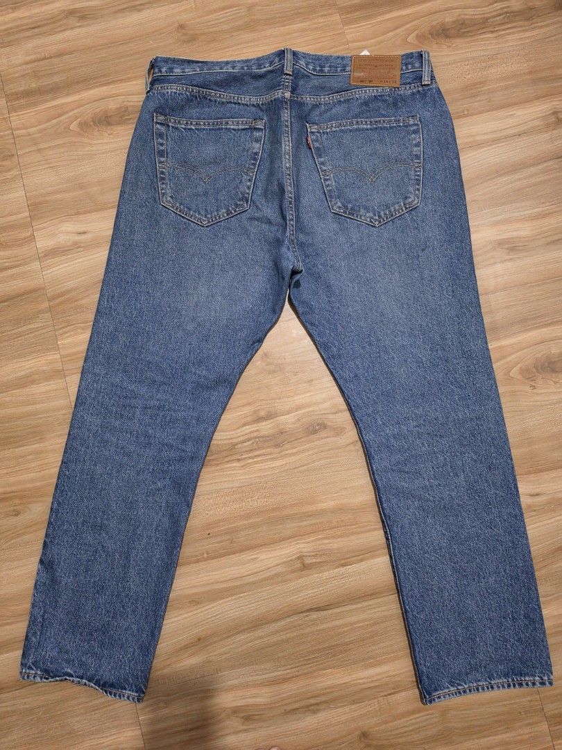 Levis 501ST Premium Leather patch Slim taper (Category: Jeans) located in Manila. Submitted by vtgmdn (Listing ID 1470451164, Image 2). Description: Levis 501ST Premium Leather patch Slim taper 3450 PHP + SF ACTUAL Dimension ➡️ 36 inches OUTSEAM ➡️ 40.5 inches HEM. ➡️ 7.7 inches ‼️ No COP ‼️ No COD ‼️ No Bugos Buyer Mode of payment ☑️ Payment first ✅ Gcash ✅ Landbank ✅ Unionbank ✅ Palawan.