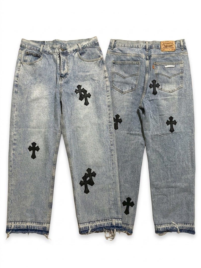 Levi’s Chrome Hearts Pants (Category: Jeans) located in Manila. Submitted by coby001 (Listing ID 1470509325, Image 1). Description: Size: Waist 34 L:37 Inch Price:2000 negotiable Check out more at: IG: @yg.goodies.