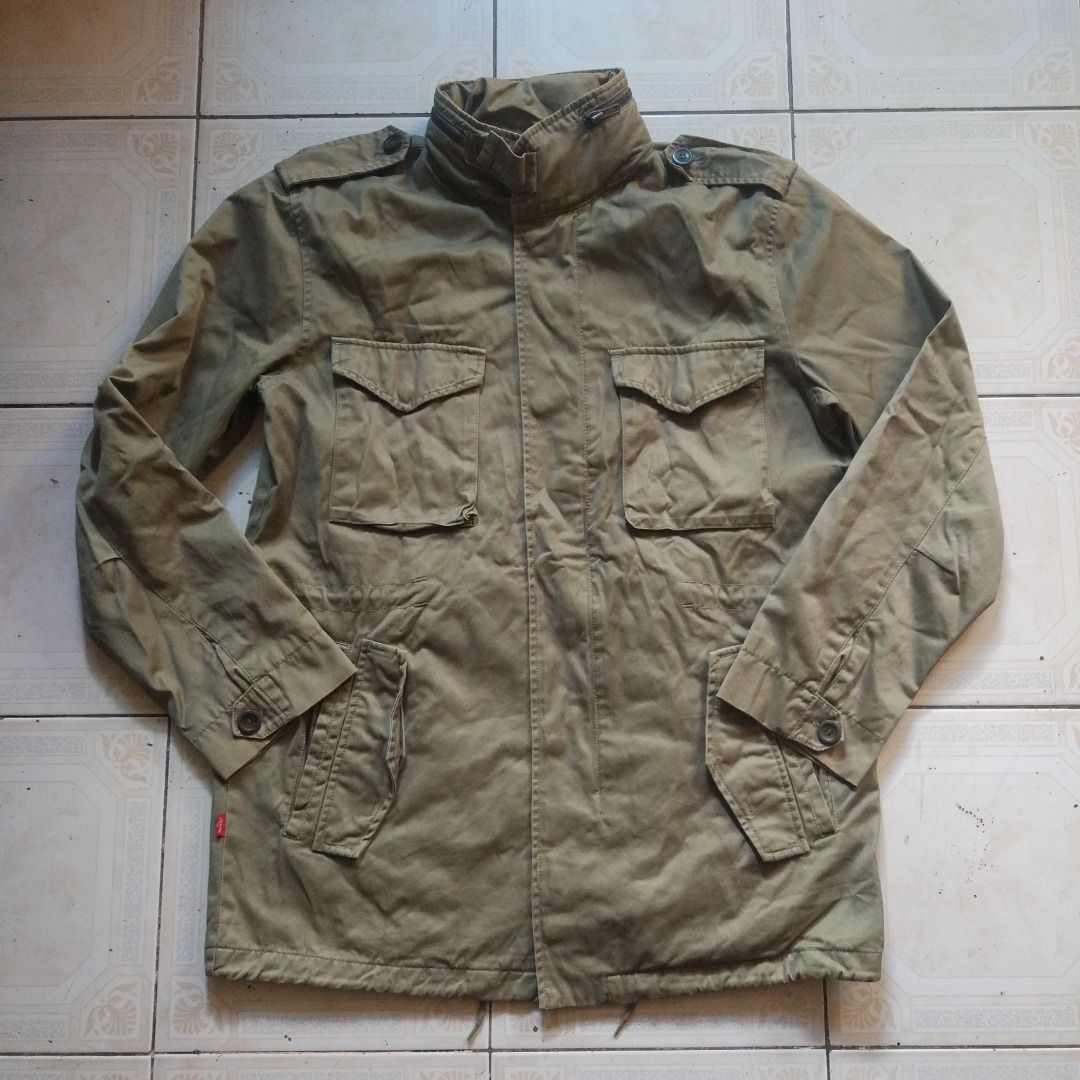 Levis OD M65 Military Jacket XL (Category: Coats, Jackets and Outerwear) located in Pasay City. Submitted by denimdude.ph (Listing ID 1470411135, Image 1). Description: fading at arm opening. last pic.