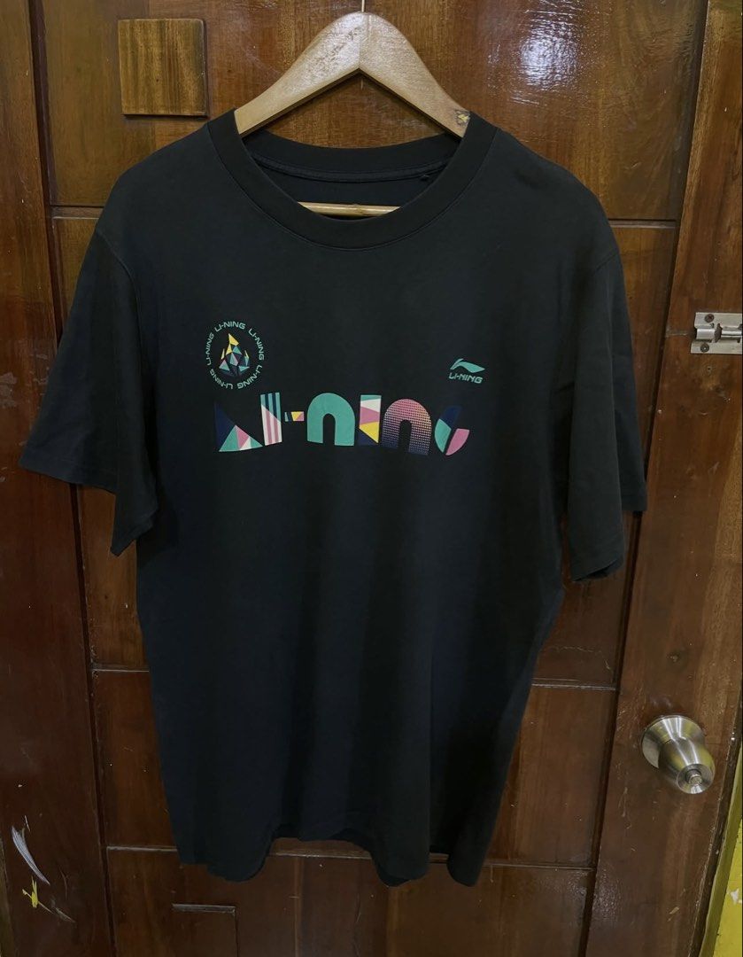 Lining Shirt (Category: Tshirts & Polo Shirts ) located in Marikina City. Submitted by greatfindsmnlph (Listing ID 1470427688, Image 1). Description: Lining Shirt Price: 200 Size: Medium Width: 21.5 Length: 30 Color: Black Color Rate: 10/10 Condition: 10/10 almost new Very nice in actual.