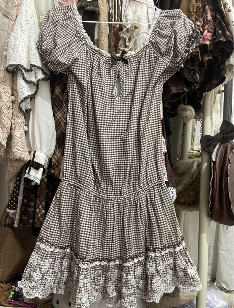 LIZ LISA brown gingham dress (Category: Dresses) located in Paranaque City. Submitted by lalluviashop (Listing ID 1470462329, Image 2). Description: Size is free size With brand tag and washtag Ww on last slide Gcash/Gotyme payment Jnt delivery .