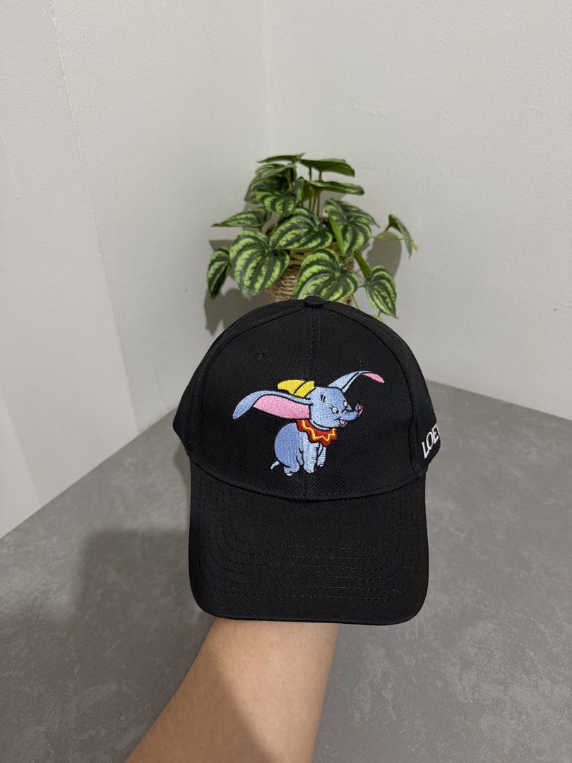 LOEWE x DISNEY DUMBO CAP (Category: Hats & Beanies) located in Paranaque City. Submitted by johnmarco29 (Listing ID 1470503179, Image 2). Description: Excellent Condition.