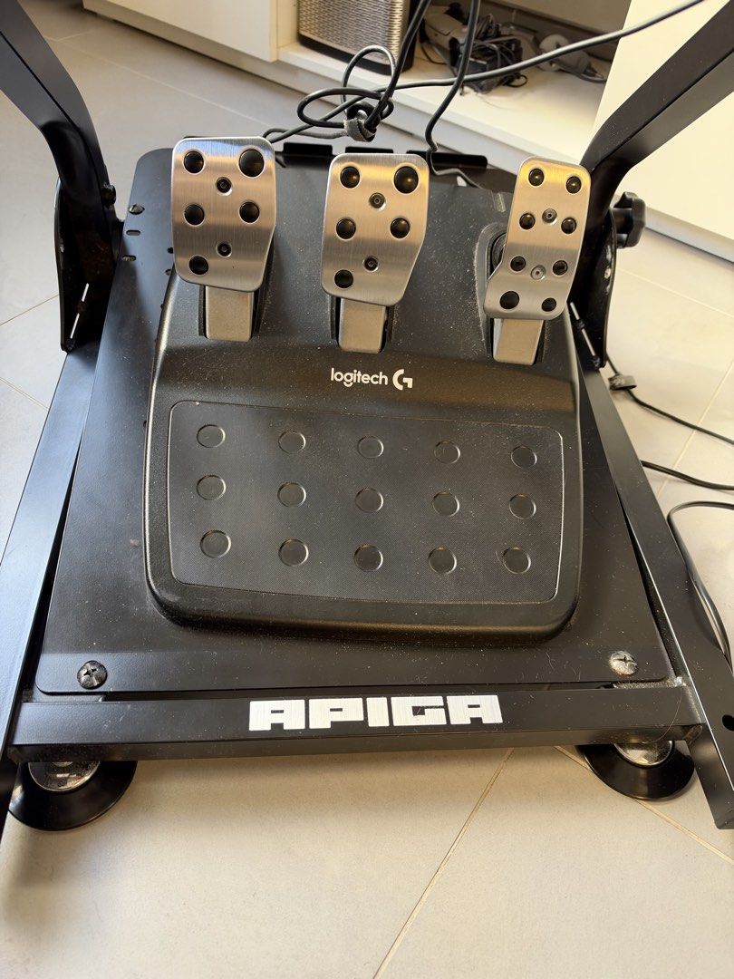 Logitech G Driving Force Racing Wheel Shifter APIGA Stand, 電子遊戲, 遊戲機配件 ...