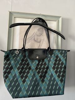 (Category: ) located in . Submitted by bags4me (Listing ID 1470400332, Image 1). Description: .