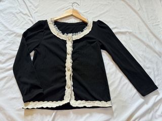 (Category: ) located in . Submitted by woowardrobe (Listing ID 1470377189, Image 1). Description: .
