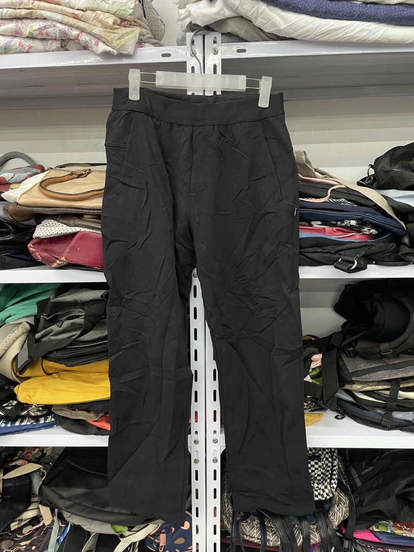 Lululemon Black Athletic Pants (Category: Activewear) located in Cebu City. Submitted by lucky.finds.ph (Listing ID 1470371292, Image 1). Description: - Brand: Lululemon - Color: Classic Black - Waistband: Elastic with matching drawcord - Pockets: Deep side pockets + 1 hidden zip pocket - Material: Lightweight and breathable - Details: Signature logo stamped near the hem - Condition: Excellent / Well-maintained - Best for: Gym workouts, running e
