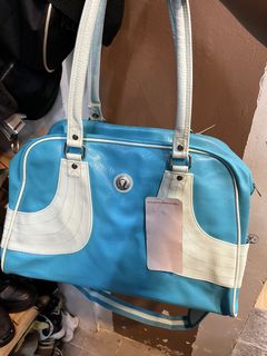 (Category: ) located in . Submitted by collectors_thrift_shop (Listing ID 1470354043, Image 1). Description: .