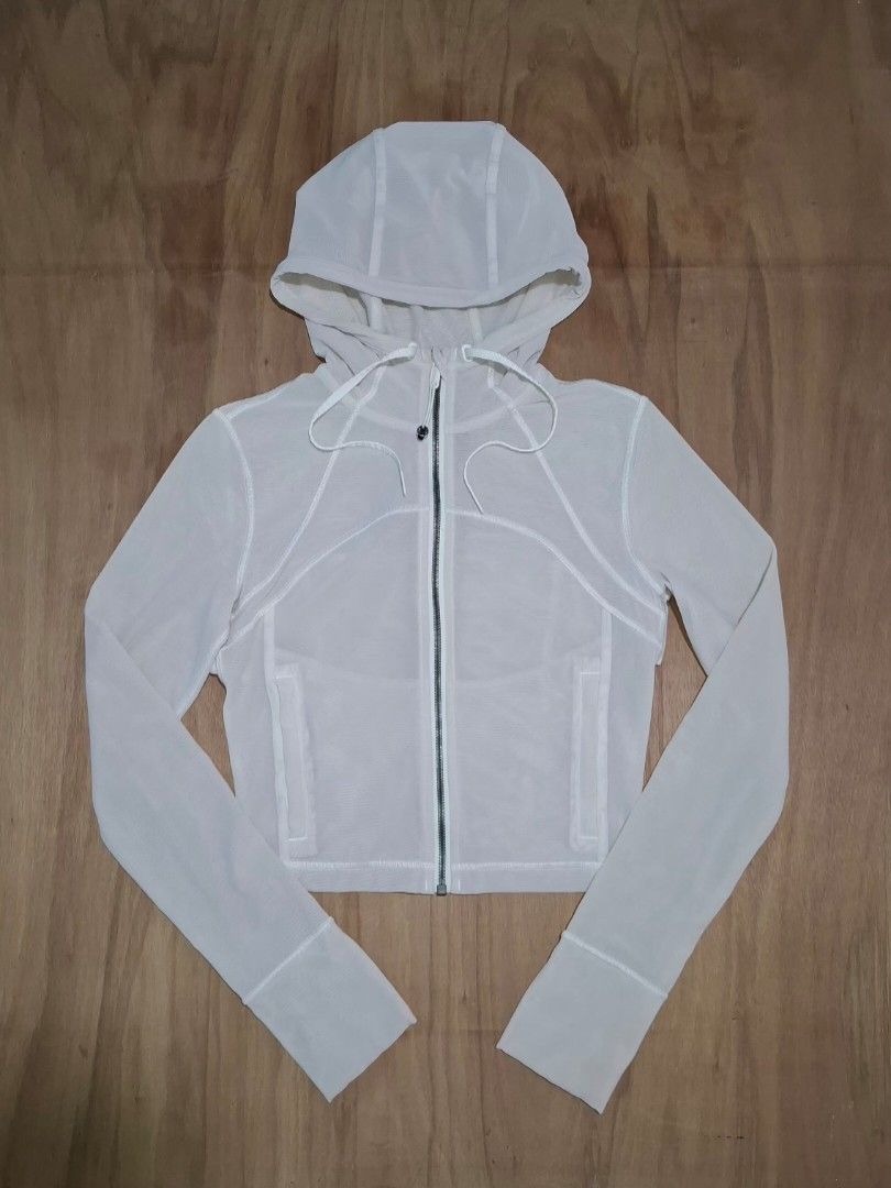 Lululemon Cropped Define Mesh Hooded Jacket/Size 4 (Category: Coats, Jackets and Outerwear) located in Santa Rosa. Submitted by D__OutdoorGear_Etc._24 (Listing ID 1470391138, Image 2). Description: For Sale - Lululemon Cropped Define Mesh Hooded Jacket *Nulu - Signs of usage,Still in Excellent Condi! - Minimal issue - No dot size~(May be it detached or peeled-off.) - Color may vary due to lighting source! - Note: The color white of this item in p