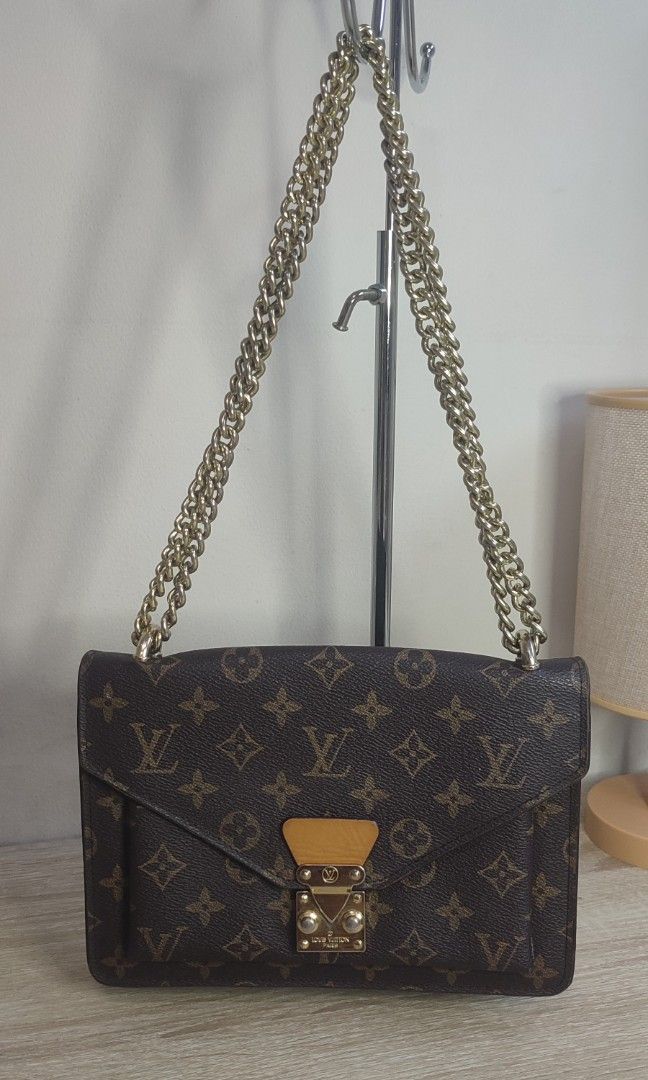 LV Envelope Sling and Shoulder Bag (Category: Shoulder Bags) located in Pasig City. Submitted by xcess_baggage (Listing ID 1470392979, Image 1). Description: .