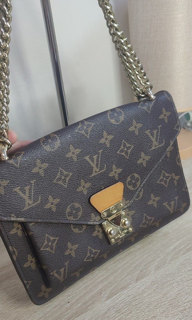 LV Envelope Sling and Shoulder Bag (Category: Shoulder Bags) located in Pasig City. Submitted by xcess_baggage (Listing ID 1470392979, Image 2). Description: .