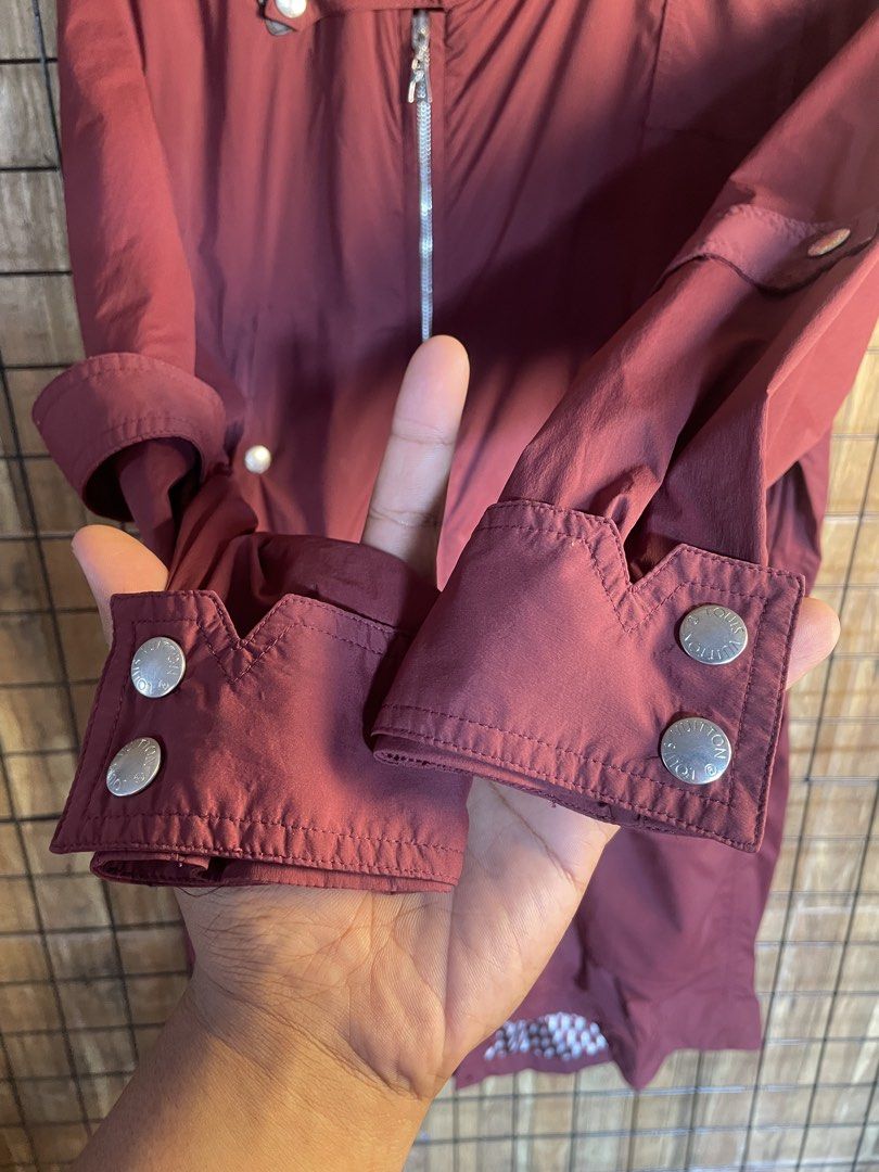 LV nylon trench coat (Category: Coats, Jackets and Outerwear) located in Pateros City. Submitted by toogood.mnl (Listing ID 1470524291, Image 3). Description: Lv trench coat W-21 L-33 No issue Excellent condition .
