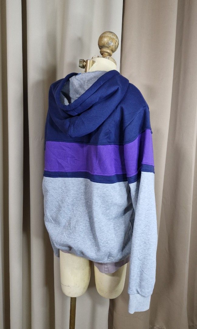 M: Hoody Jacket (Category: Coats, Jackets and Outerwear) located in Calabanga. Submitted by deniseallyson (Listing ID 1470463630, Image 3). Description: .