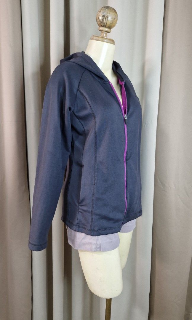 M: Hoody Jacket (Category: Coats, Jackets and Outerwear) located in Calabanga. Submitted by deniseallyson (Listing ID 1470481402, Image 2). Description: .