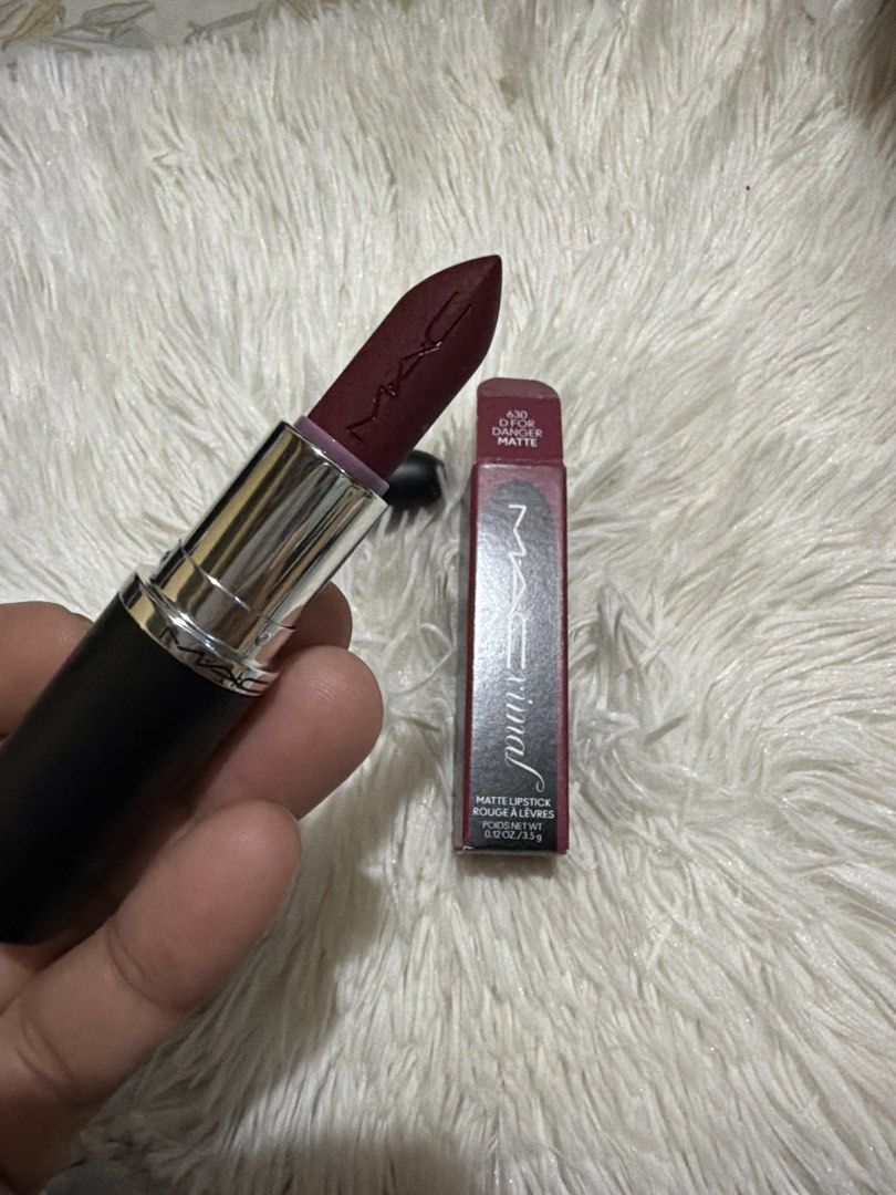 MAC D FOR DANGER MATTE LIPSTICK (Category: Makeup) located in Pugo. Submitted by caztraine (Listing ID 1470356020, Image 2). Description: 3 items for 2,000 any shade from MAC Minimum of 5 items and more will get a free shipping charge .