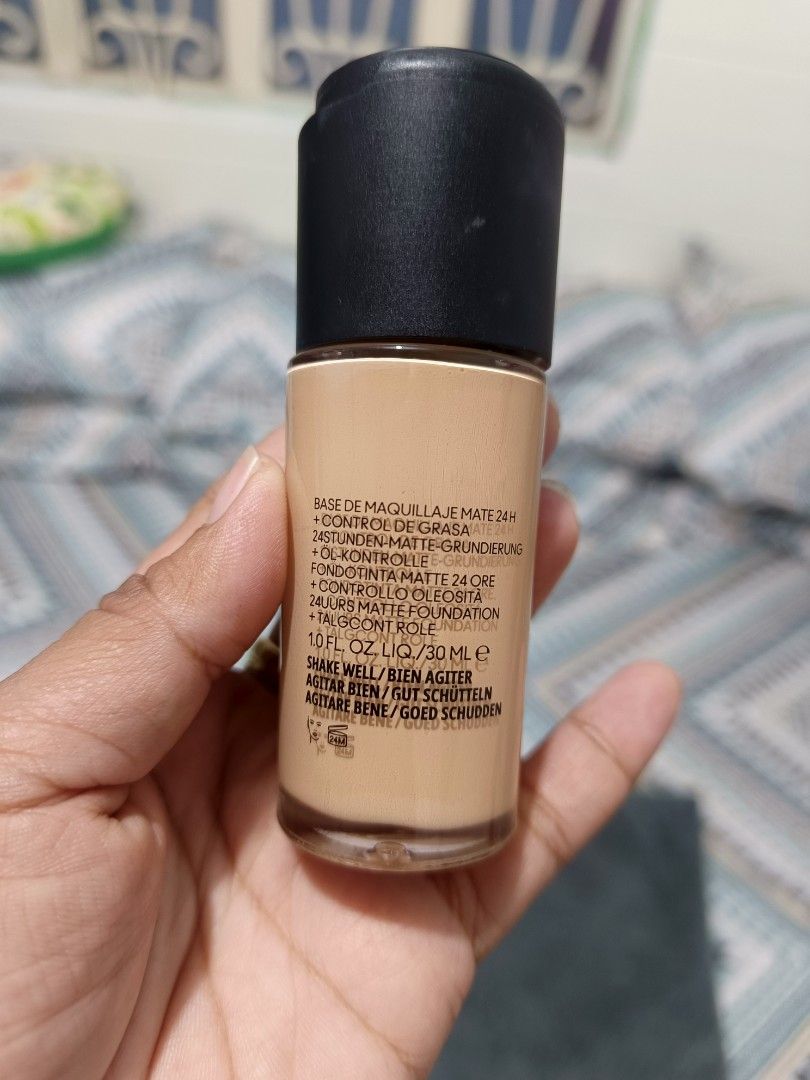 Mac Studio Fix NC25 (Category: Makeup) located in Taguig. Submitted by thebelgas (Listing ID 1470505915, Image 2). Description: Brandnew Not used, nag leak lang ng kaunti Given as a give but not a fan of make up Legit with scanable barcode Made in Belgium.