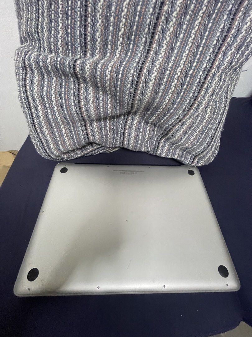 macbook pro i7 2012 15-inch (Category: Laptops & Notebooks) located in Manila. Submitted by hometechieonlineshop (Listing ID 1470402223, Image 3). Description: macbook pro i7 2012 15-inch 16gb ram 256gb ssd with charger .